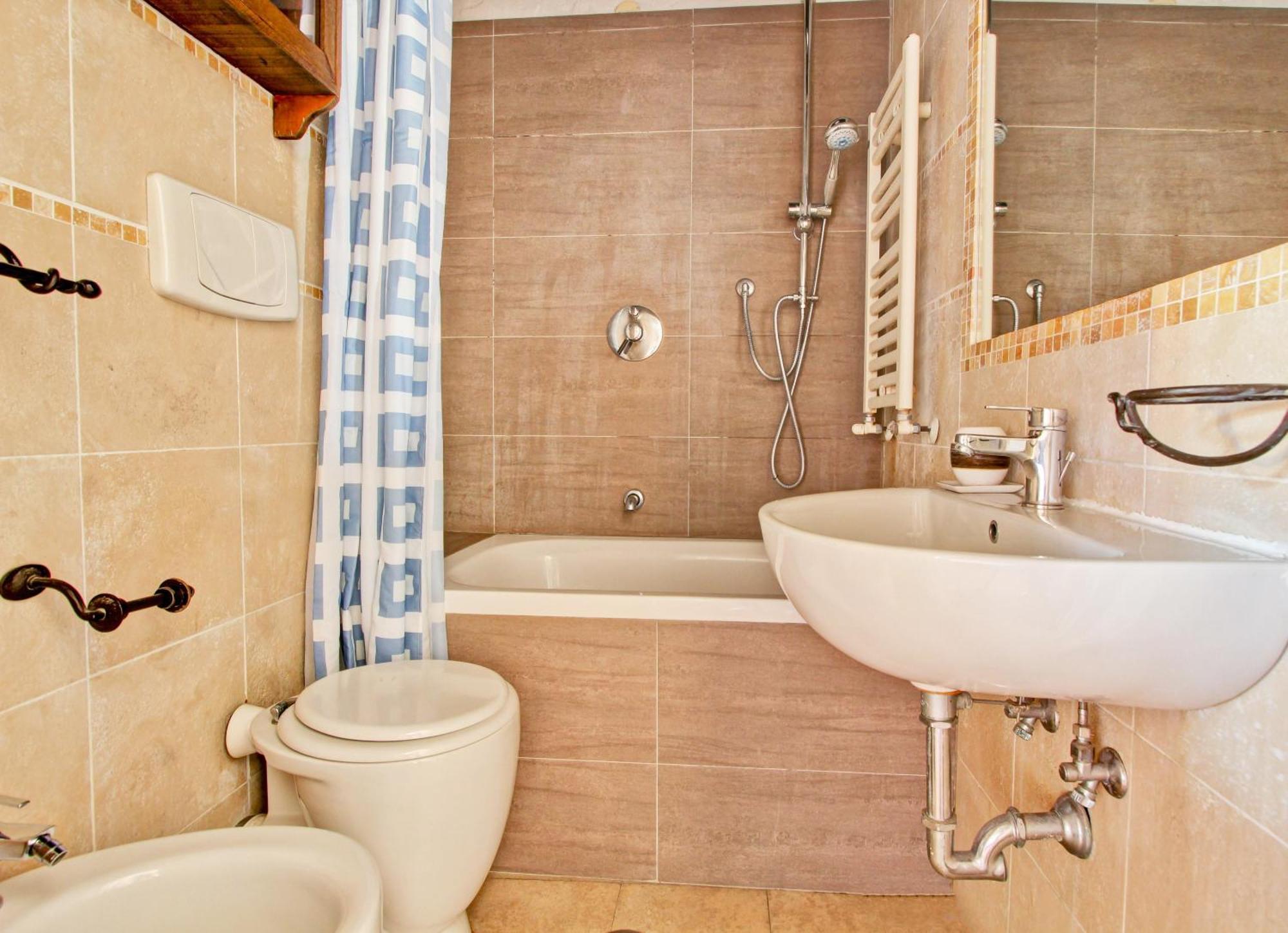 Campo De Fiori - Loft In Originario Anfiteatro * Roma